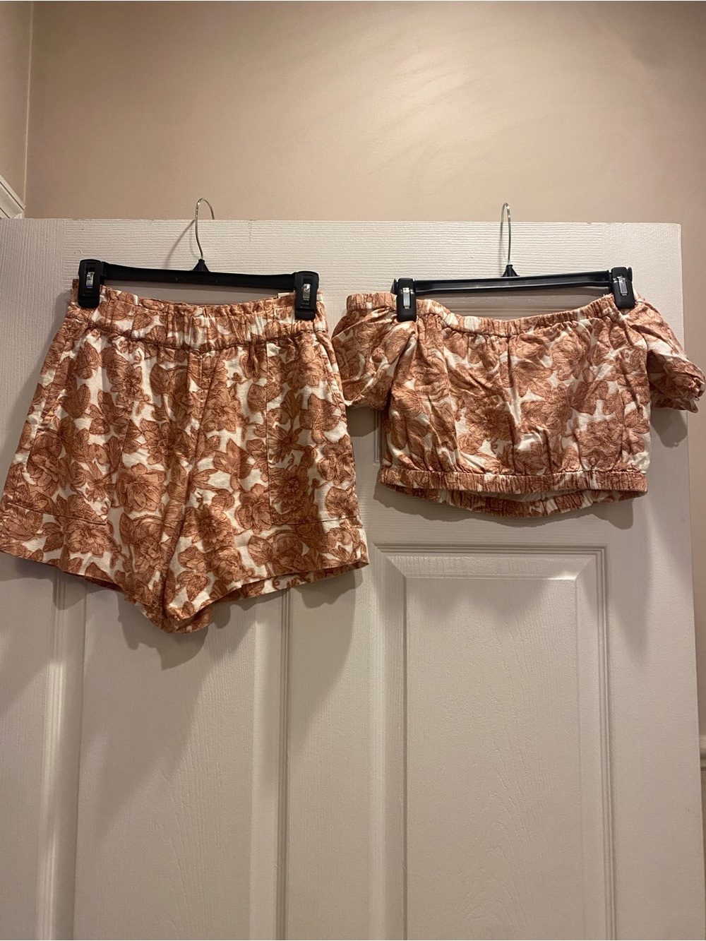 Abercrombie and fitch set